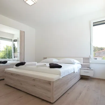 Bellezza 2040 Hébergement de vacances *